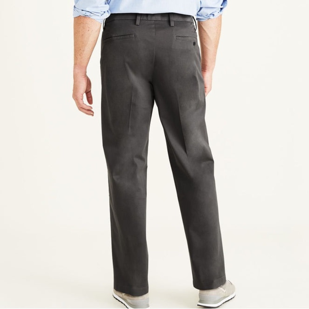 NWT Dockers 36Waist GO Khaki with Stain Defender Classic Fit Gray Pants